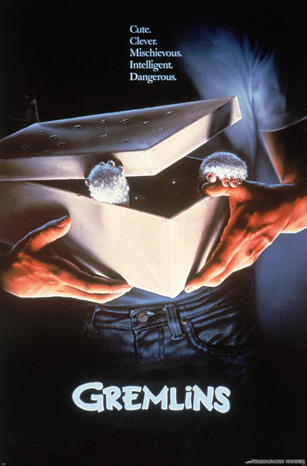 GREMLINS ポスター Amazon.com: Trends International Gremlins - Box One Sheet Wall